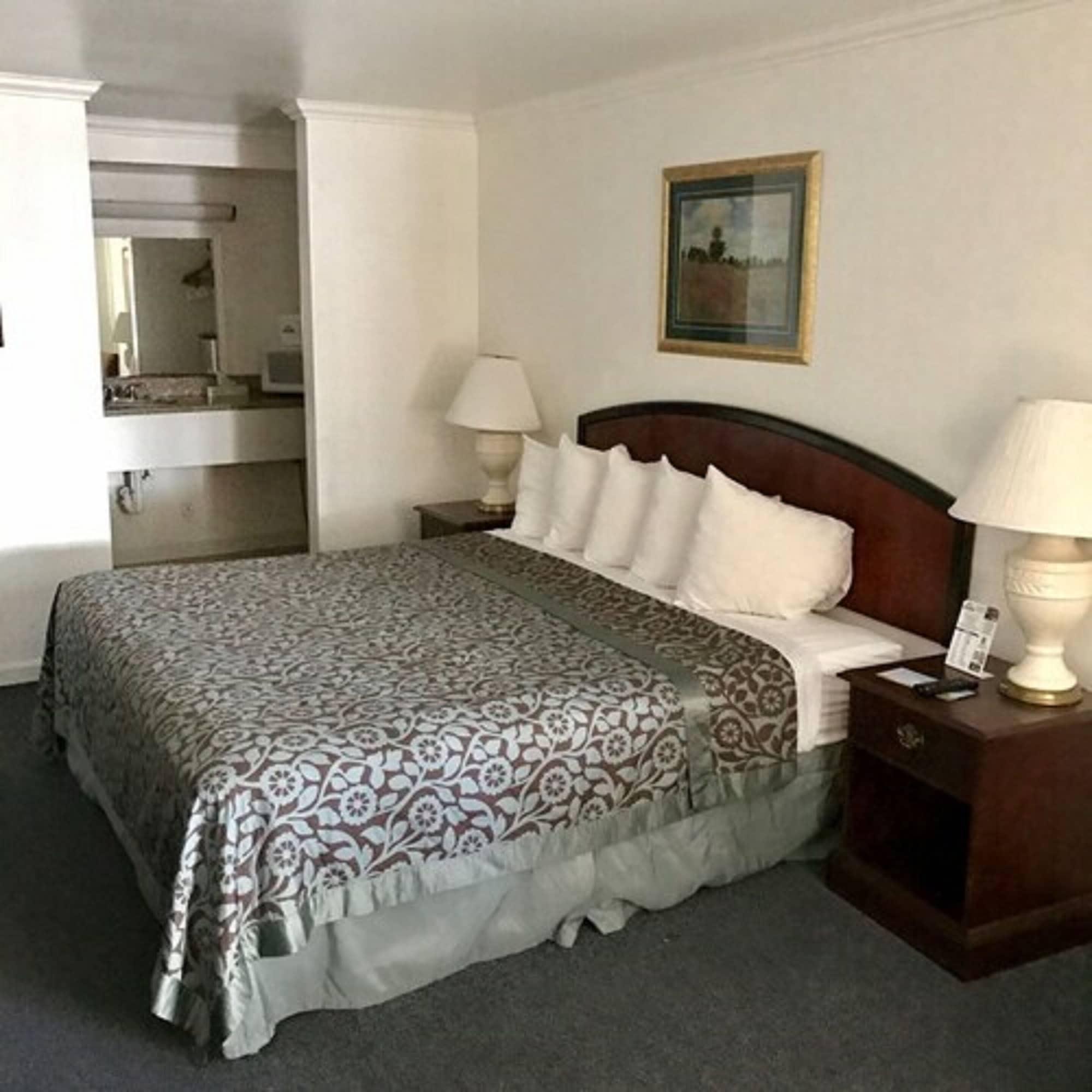 Days Inn By Wyndham Эверетт Экстерьер фото